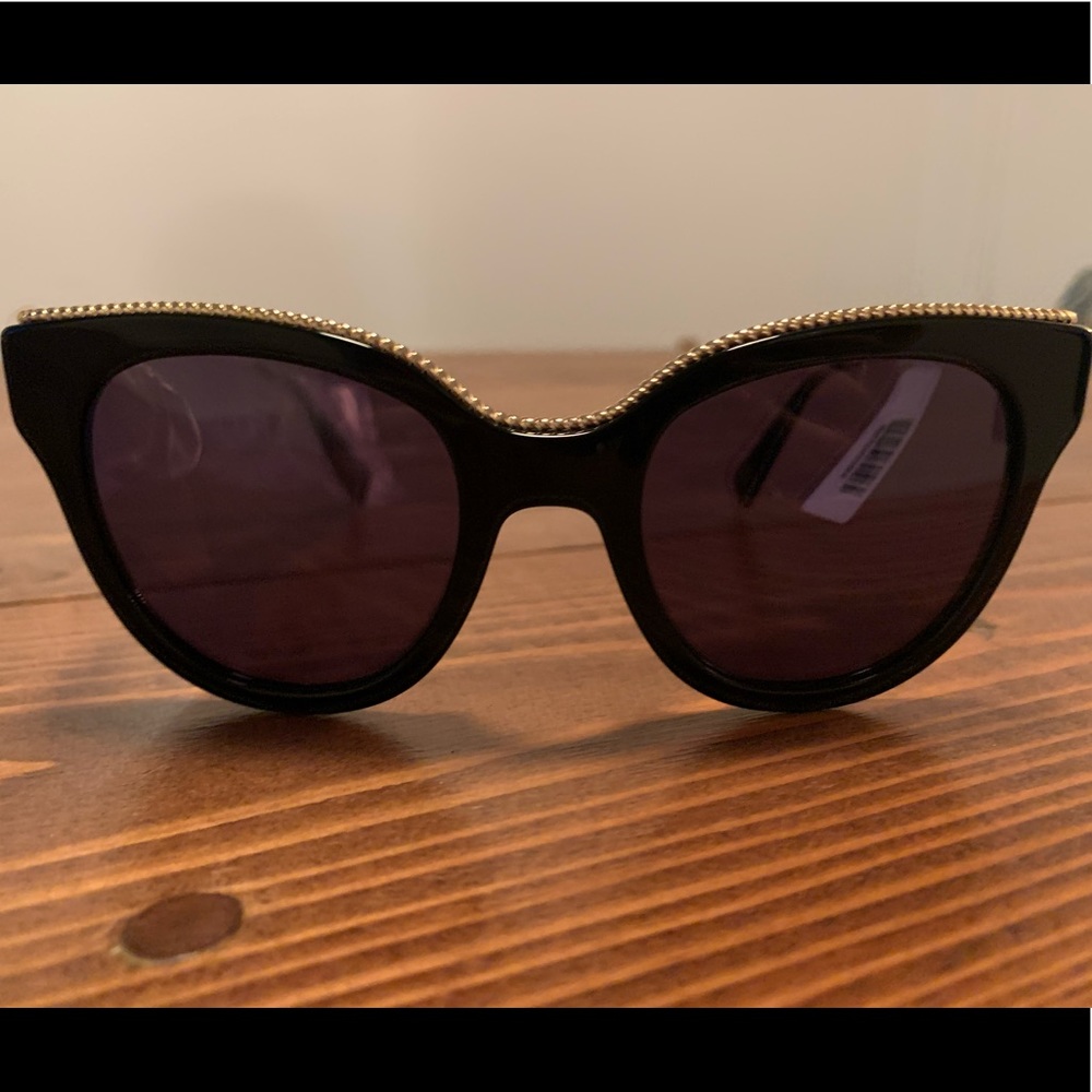 NWT Marc Jacobs Sunglasses w silver accent